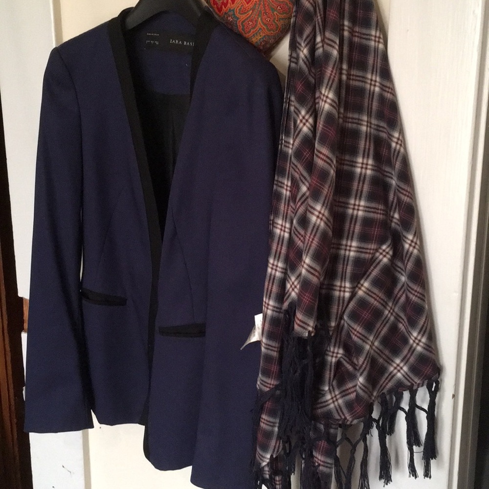 Zara Navy Blue Blazer with Black Trim